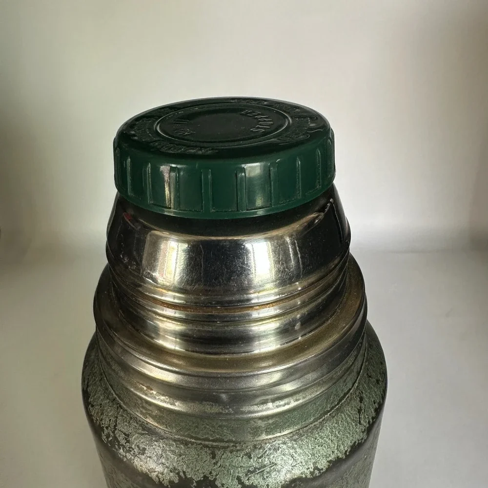 Vintage Aladdin Stanley 1 Quart Vacuum Bottle Thermos A-944C Hammertone Green - Picture 5 of 14